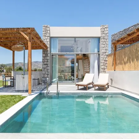Luxury Villa Charaki